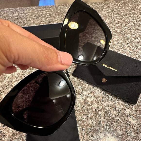 D&G woman’s sunglasses - Picture 5 of 8